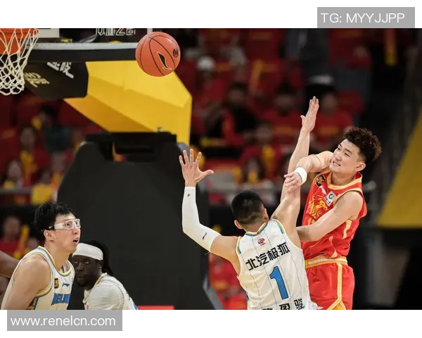 CBA新疆队与广州队精彩对决回放录像全程回顾与分析